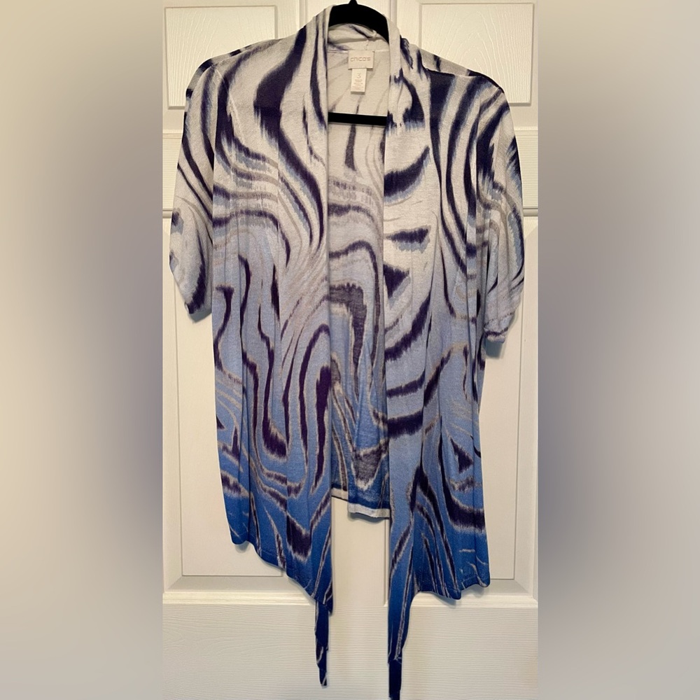 Chico’s brand, size 3, short sleeved cardigan